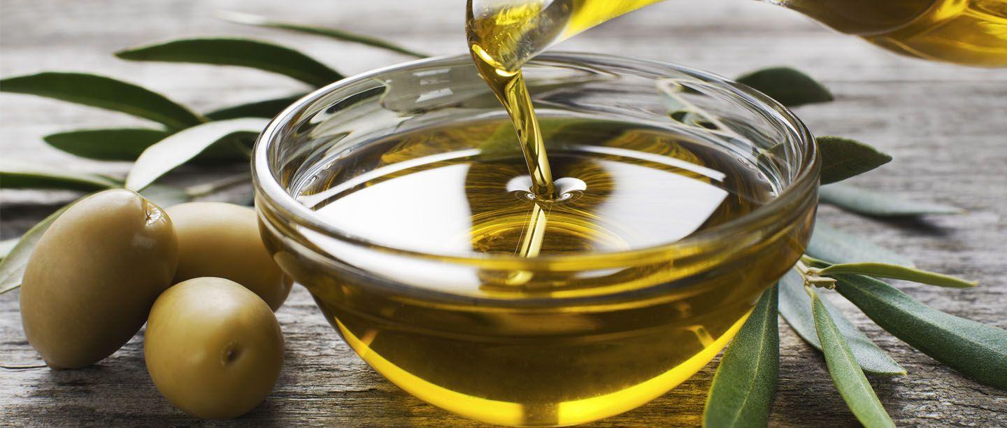 ஆலிவ் ஆயிலின் மருத்துவ நன்மைகள் மற்றும் அழகு குறிப்புகள் (Benefits Of Olive Oil In Tamil)